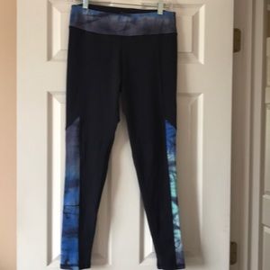 Cute little workout 🏋️‍♀️ Leggings